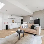 Rooftop 31 Unique City Penthouse With Bath Big Balcony And Rooftop Terrace